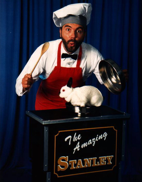stanleypiccooking.jpg (50411 bytes)